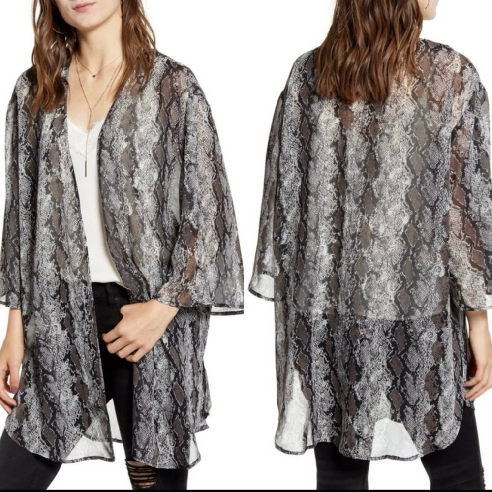 NWT Band of Gypsies Gray Snakeskin Kimono Cover Up Size XS
